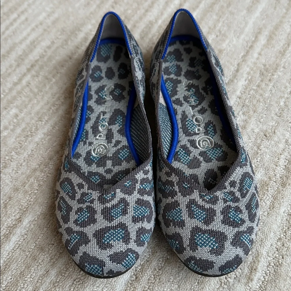 EUC Rothy’s Gray Spotted Leopard Cheetah Round Toe Flats Limited Edition Size 7